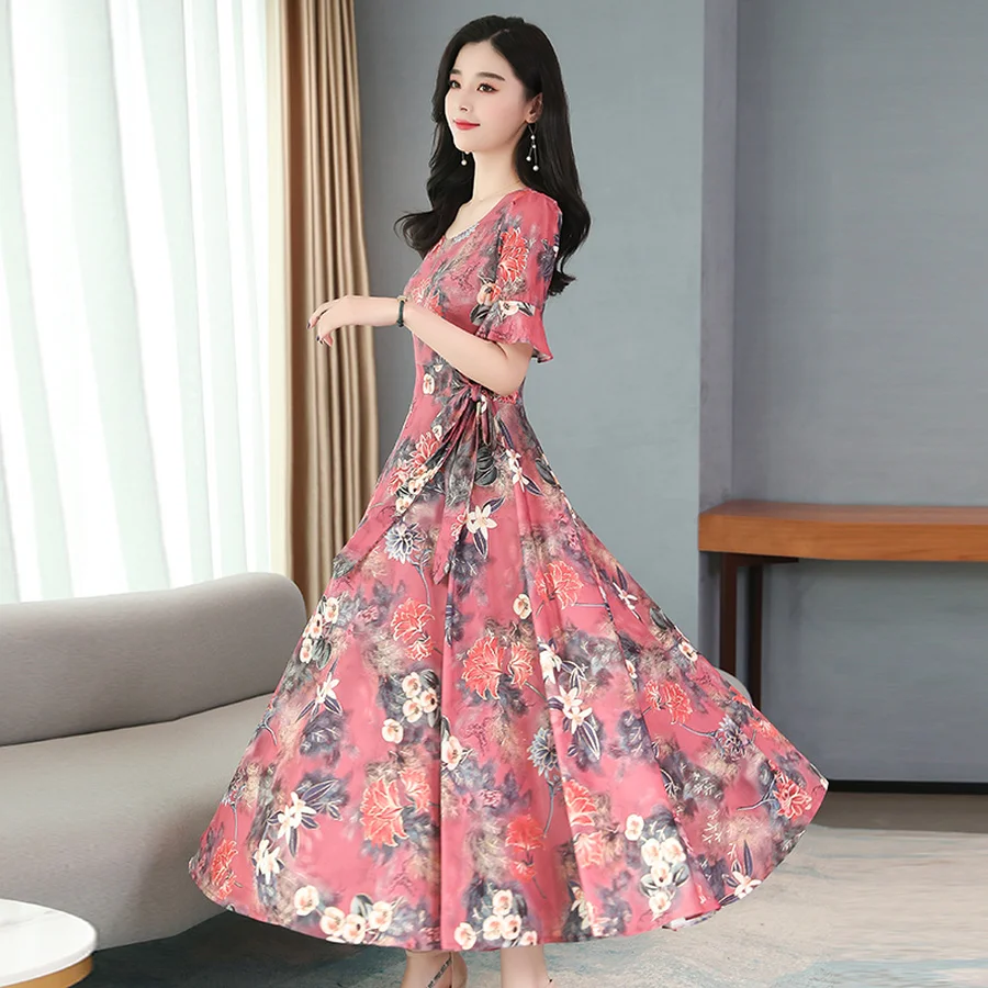 2021 сезон: весна-лето голубого цвета с цветочным принтом в богемном стиле длинное