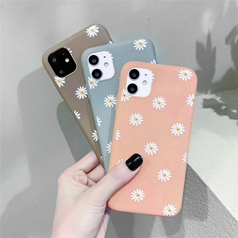 Cartoon Daisy Cute Phone Case For iPhone 13 12 11 14 Pro X XR XS Max 6 6s 7 8 Plus Soft Colrful Flower Love Heart Fundas Cover