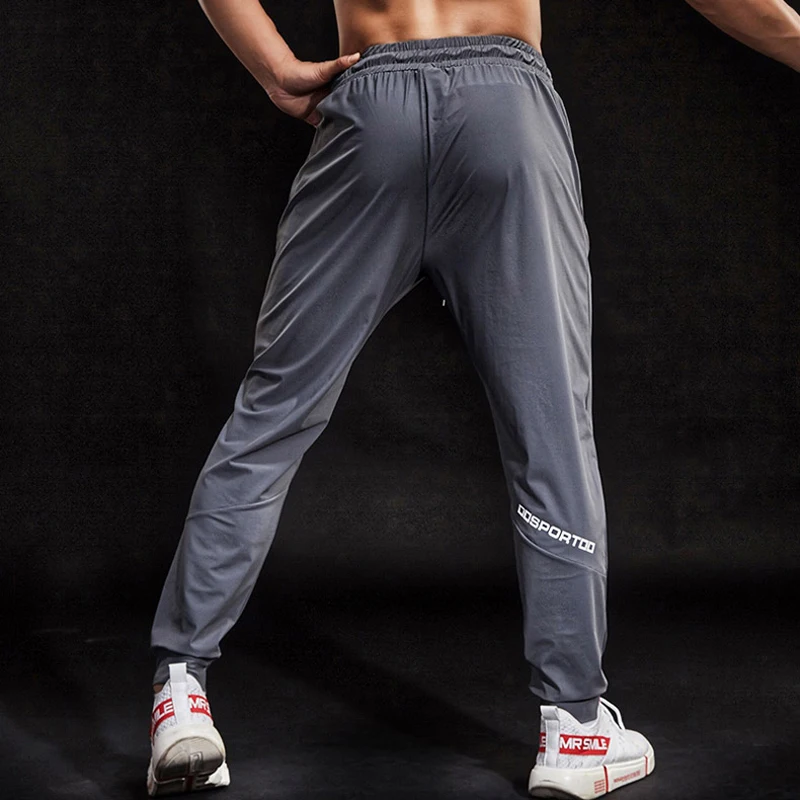 

Men Running Pants Soccer Training Pants With Zipper Pockets Football Pants Jogging Fitness Gym Pants Workout Sport Pants