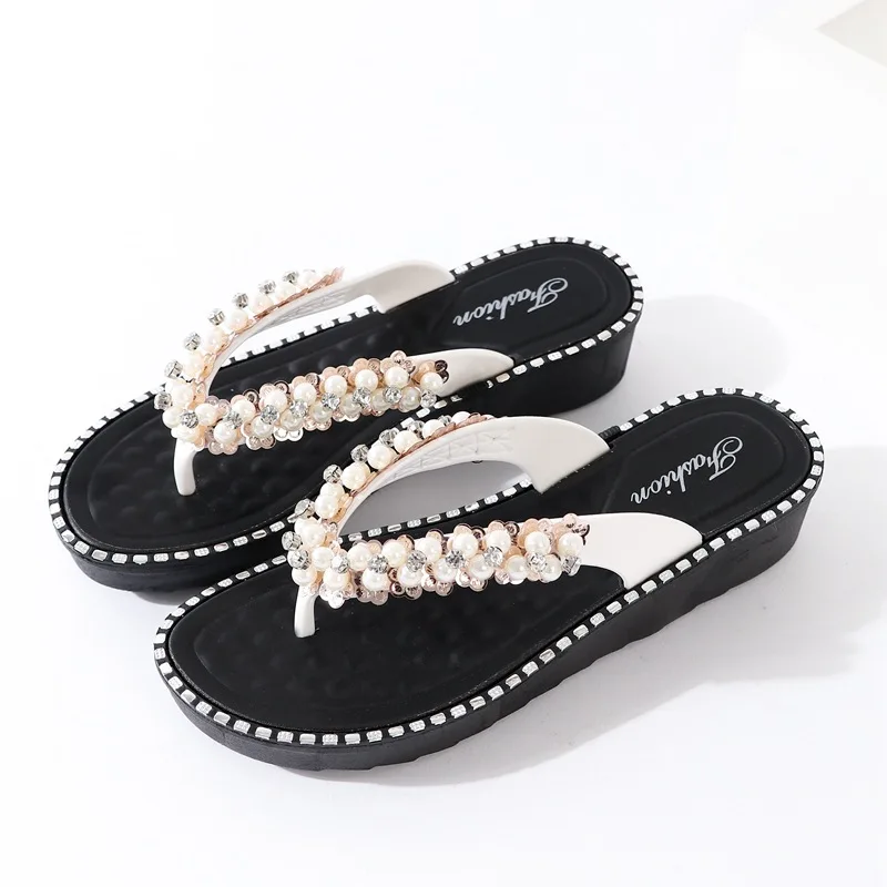 Шлепанцы женские на толстой подошве в Корейском стиле |