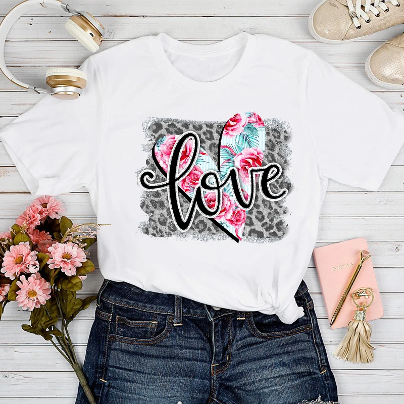 

T-shirts Women Love Heart Butterfly Aesthetic Trend Spring Summer Tshirt Top Lady Print Clothes Graphic Female Tee T-Shirt