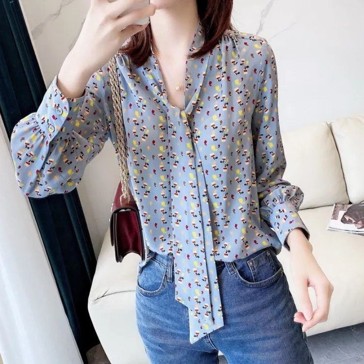 

2020 Autumn New Fashion Elegant Women's Gentle Smart Elegant Perfume Printed Lace-up Long-Sleeved Shirt chiffon shirt v-neck