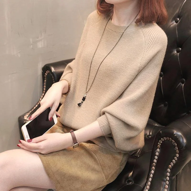 

Autumn 2021 new Korean bat sleeve sweater loose bottomed shirt women's winter Knitted Top