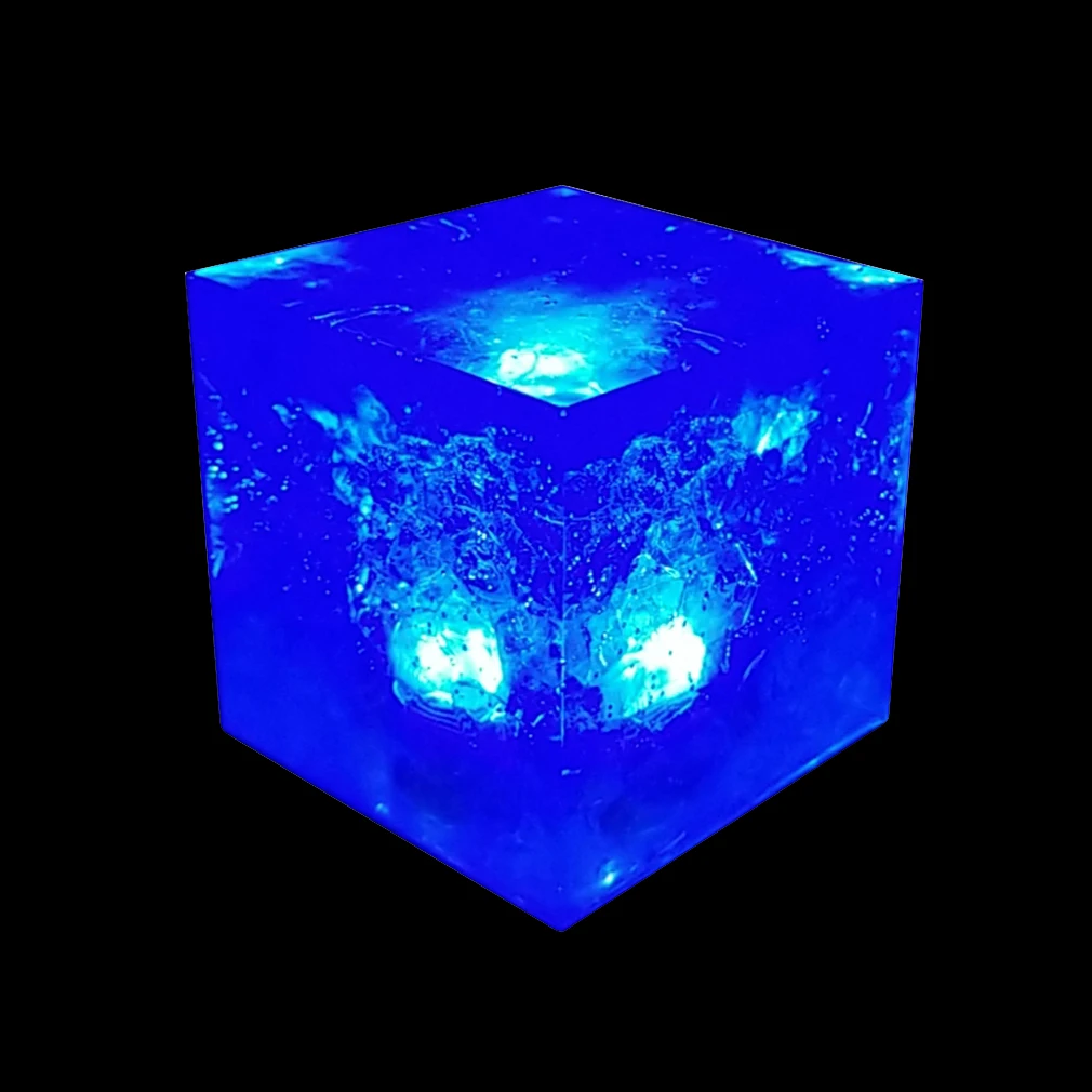 Фото MCU Tesseract Infinity Space Stone Реплика супергероя L-KI синий светильник Косплей бутафория