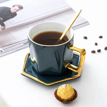 Кофейная чашка в комплекте керамическая домашняя креативная кофейная блюдо