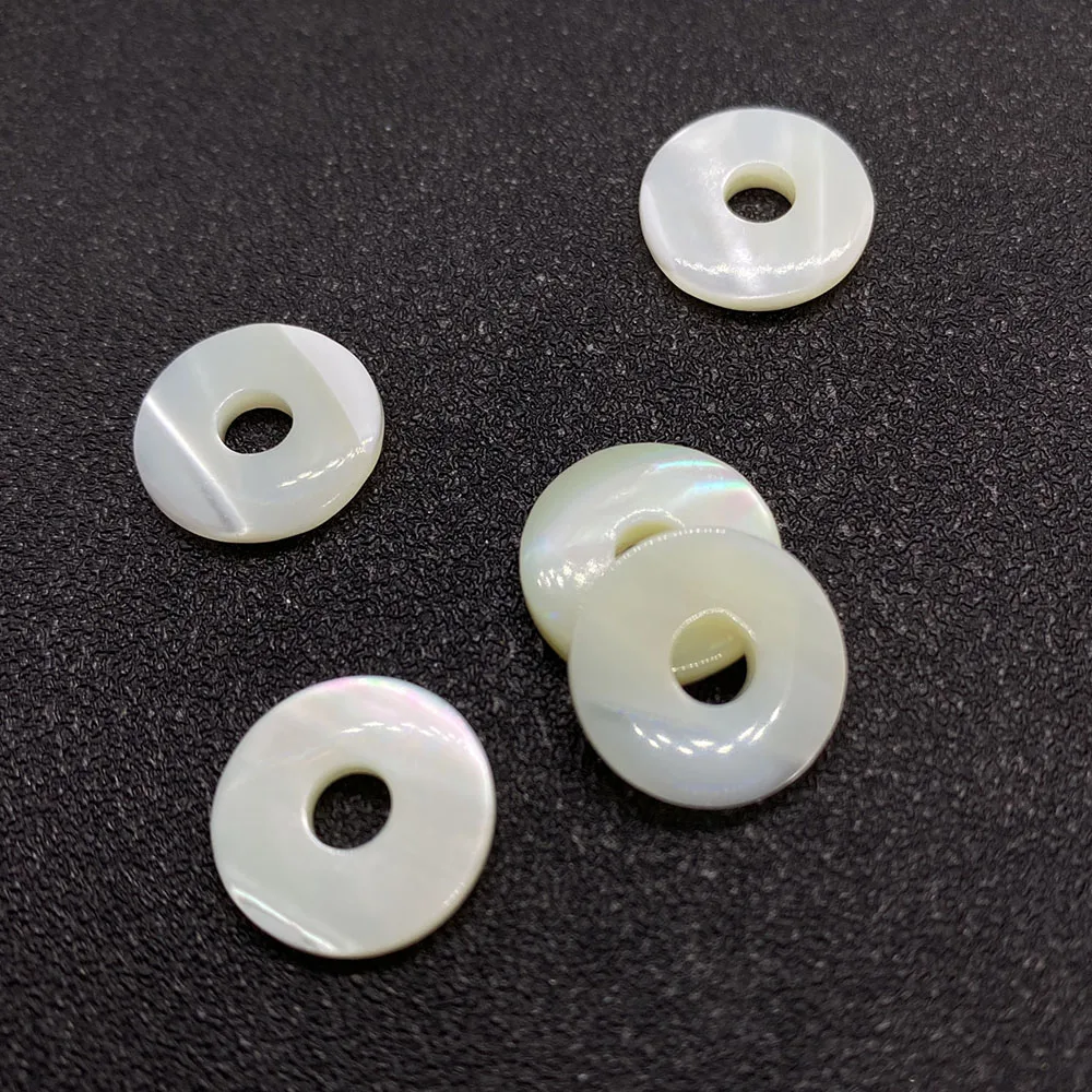 

10pcs Natural Sea Shell Horseshoe Snail Shell Bead Circle White Charms for Jewelry Making Bulk DIY Necklace Earring Wholesale