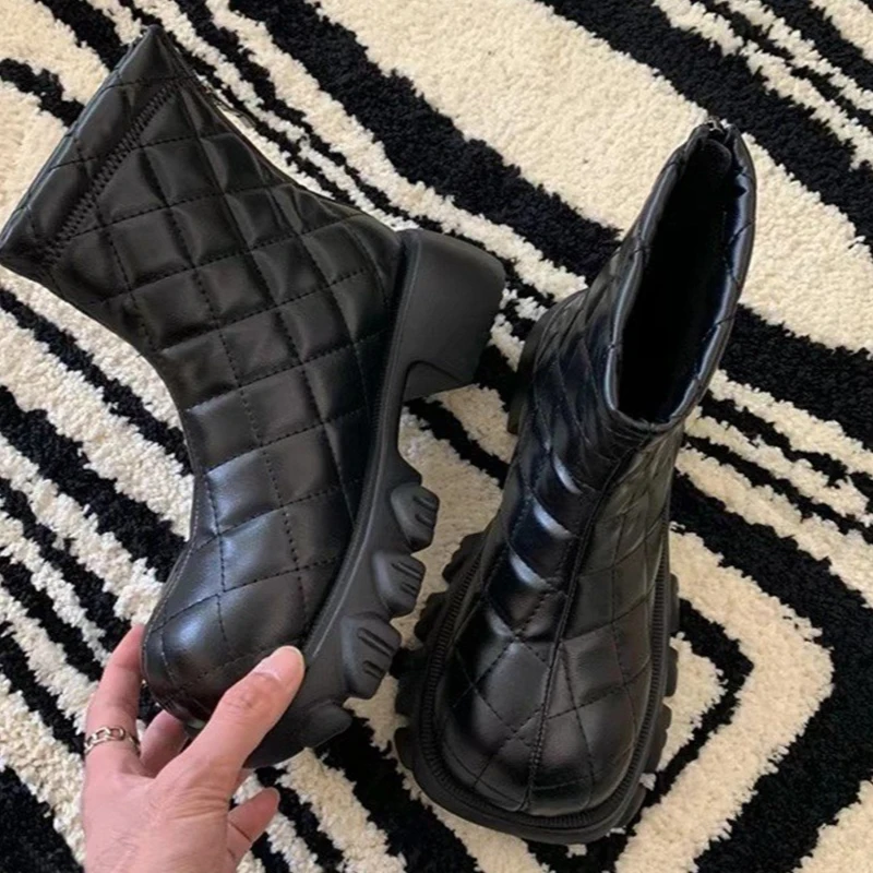 

New Fashion Platform Chunky Slip-on Short Plush Women's Boots 2022 Winter Chelsea Boots Snow Warm Ankle Goth Casual Lady Shoes