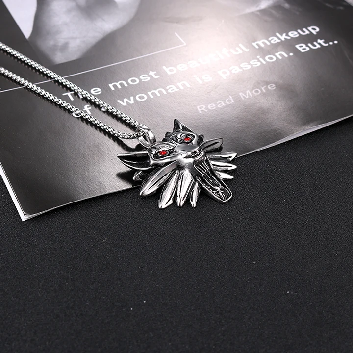 Длинное ожерелье из нержавеющей стали мужская красная глазая властная подвеска