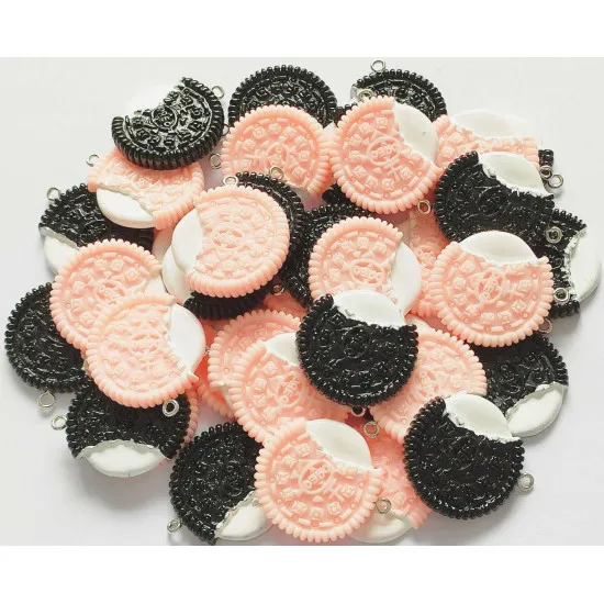 

100PCS Mixed Food Biscuits charms picked at random R023