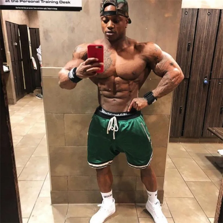 

2021 New Muscle Brothers Men Outdoor Sports Fitness Fashion Shorts Running Pocket Zipper Casual Shorts