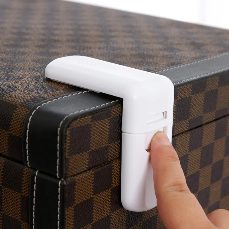 

1pcs Child Baby Safety Protector Lock Cabinet Locks&straps Baby Safety Lock Corner Edge Child Protection Refrigerator Lock