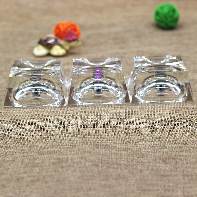 Подставка из светящегося стекла для держателя объектива | Дом и сад