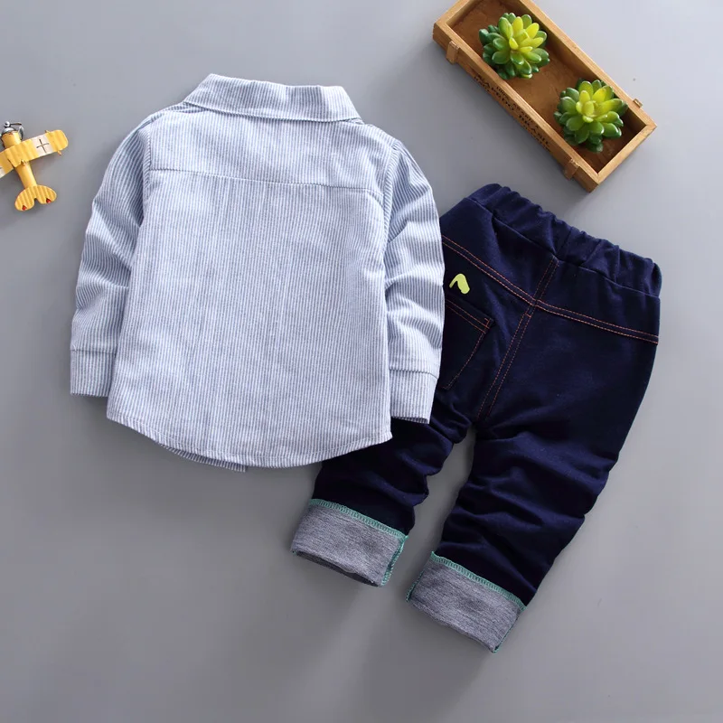 Комплекты одежды для маленьких мальчиков из 2 предметов футболка + штаны