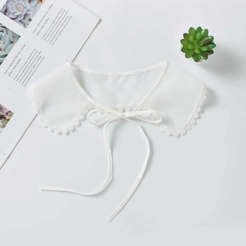 

Womens Hollow Out Dragonfly White False Fake Collar Lolita Jacquard Floral Lace Big Shawl Decorative Necklace Short Poncho M7DD