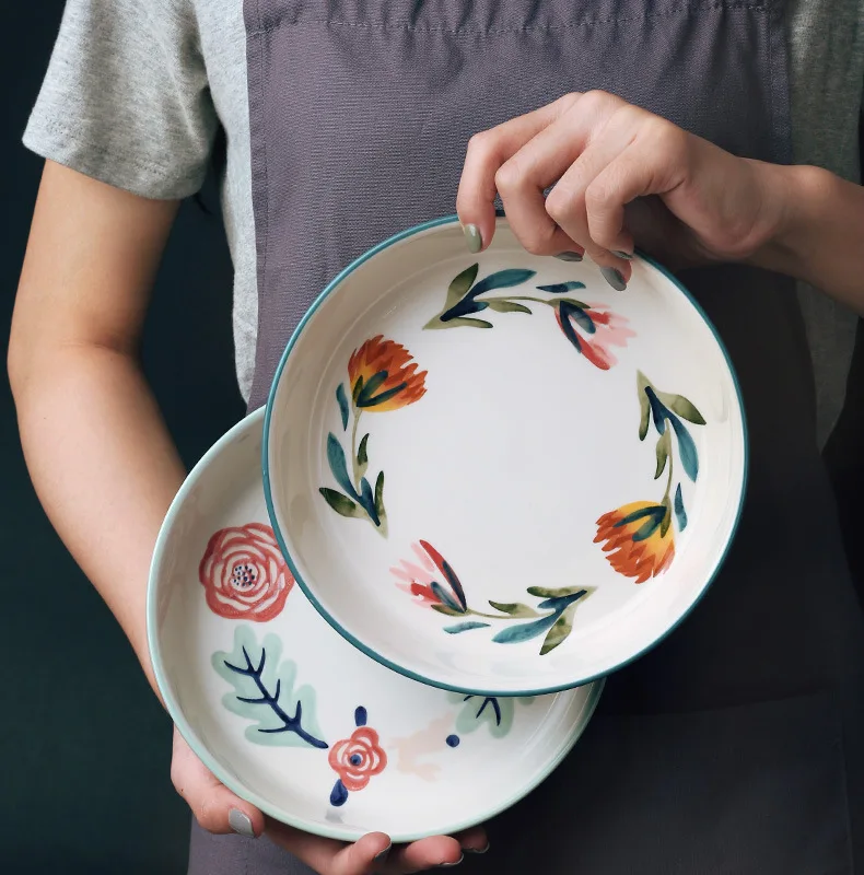 

Набор японских керамических тарелок, основное блюдо, семейная сетчатая красная посуда, керамический набор для фруктов, креативный милый салатный завтрак