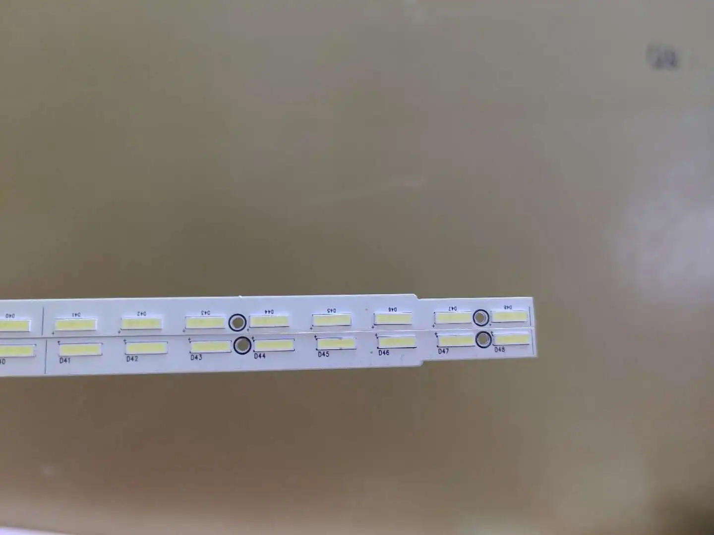 

50uf8300 48 L G 50UF8300-CA V500DJ2-KS5 6202B000A1800 6202B000A2800 E117098