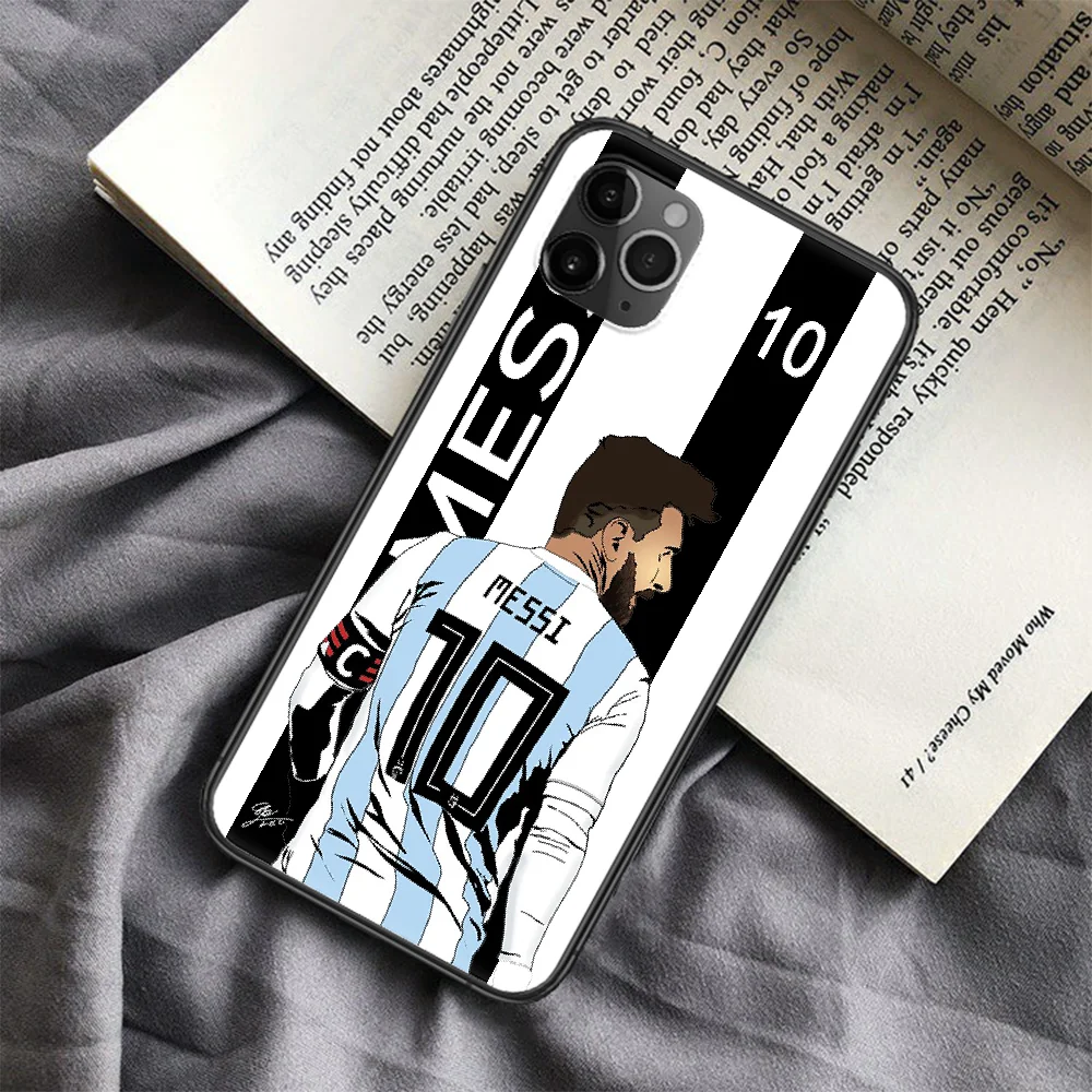 

Football Lionel Messi Phone Case For Iphone 4 4s 5 5S SE 5C 6 6S 7 8 Plus X XS XR 11 12 Mini Pro Max 2020 black Coque 3D Bumper