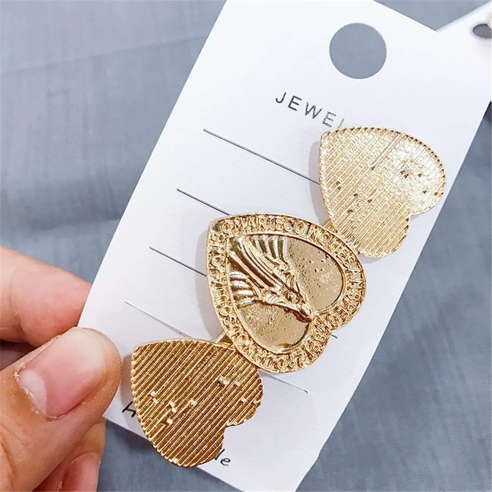 

Heart-shaped Side Clip Retro Palace Style Lace Japanese New Hollow