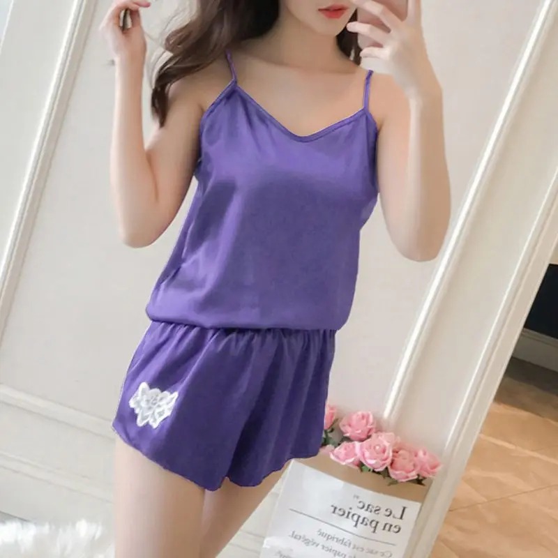 

Womens Sexy Faux Silk Sleeveless Camis Pajamas Set Flower Embroidery Sleepwear Q6PB