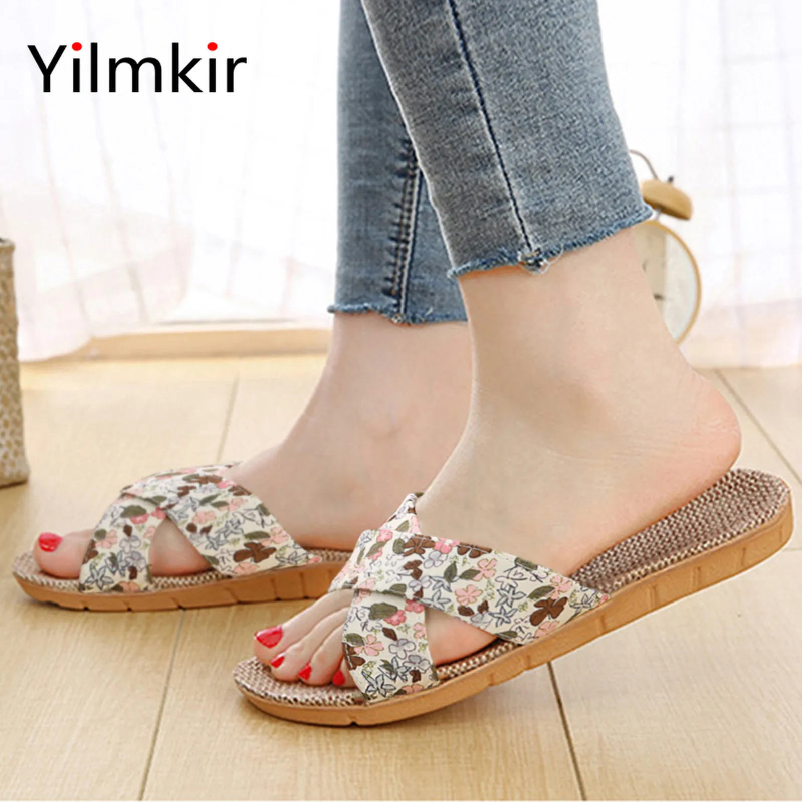 

Women Outdoor Travel Beach Slippers Casual Bright and Comfortable Ladies Shoes Fashion Popular All Match Indoor Non Slip Slipper
