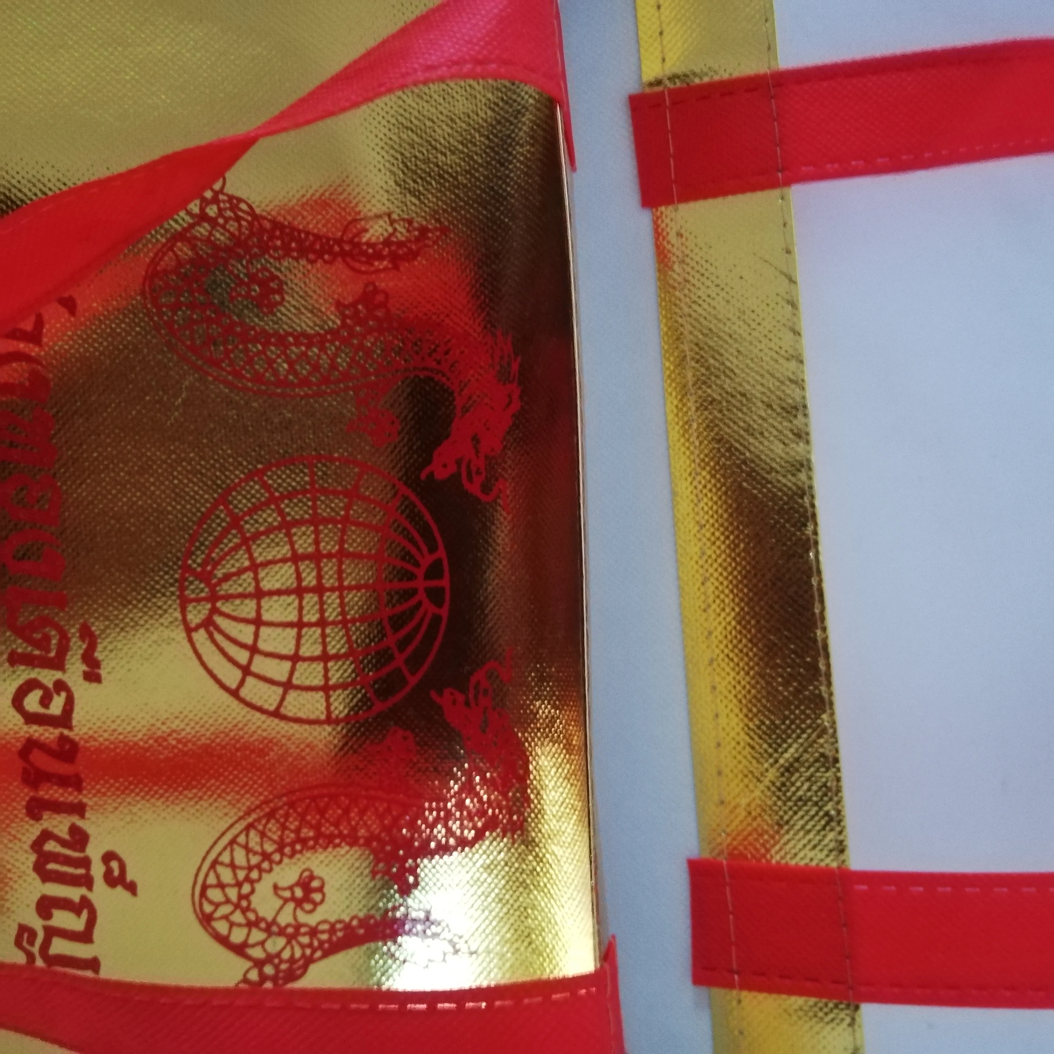 500 шт./лот напечатанная металлическая ламинированная Золотая Нетканая