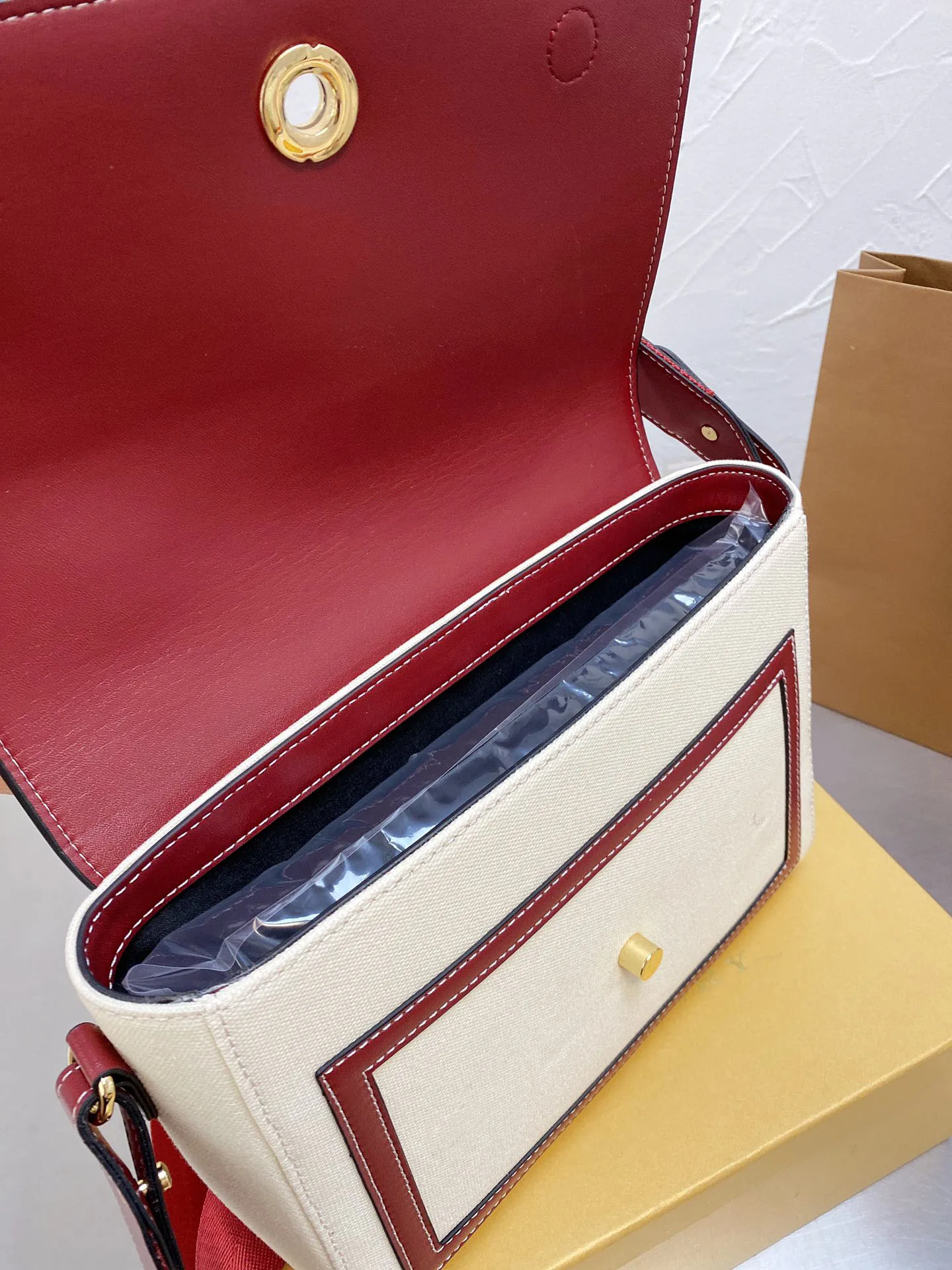 

2021 new fashion One Shoulder Messenger Bag Small Square bag women's bag