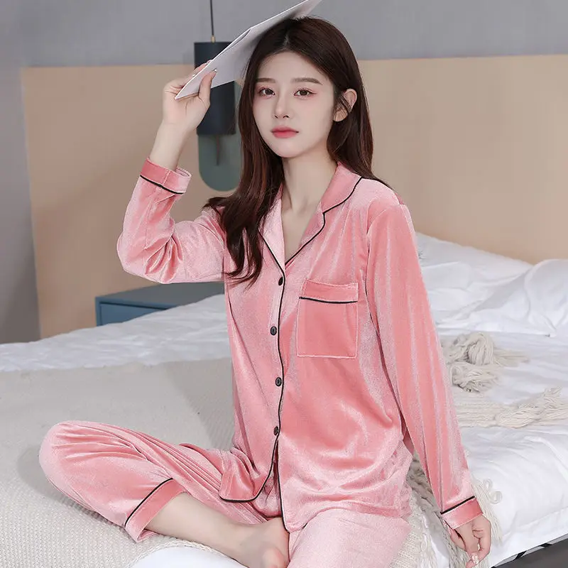 

Autumn Winter Pajamas Set Woman Warm Sleepwear Soft Golden Velvet Pajamas Sleepwear Long Sleeves Pants 2 Peices Nightwear Lounge