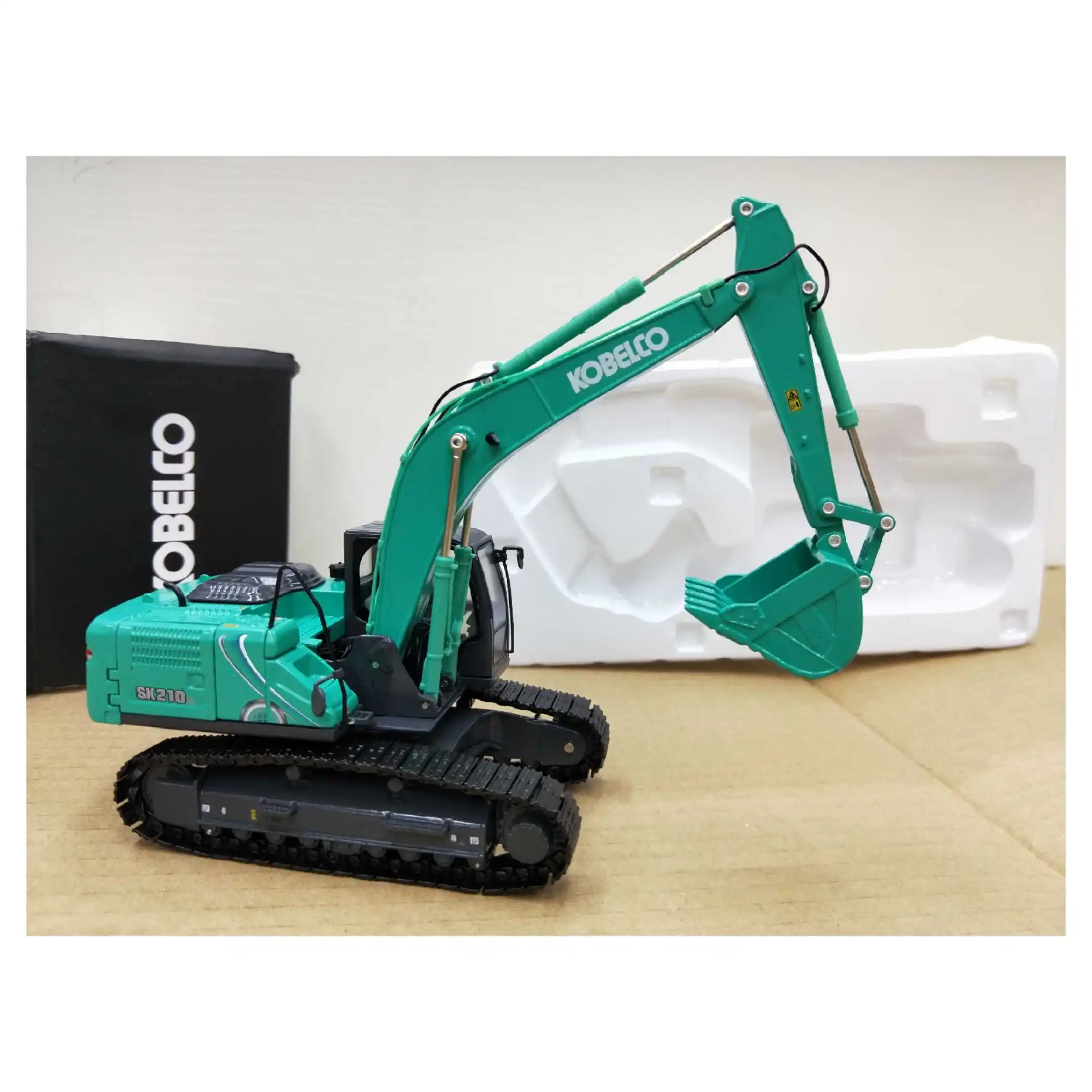 1:40 KOBELCO SK210-10 игрушки для экскаватора |