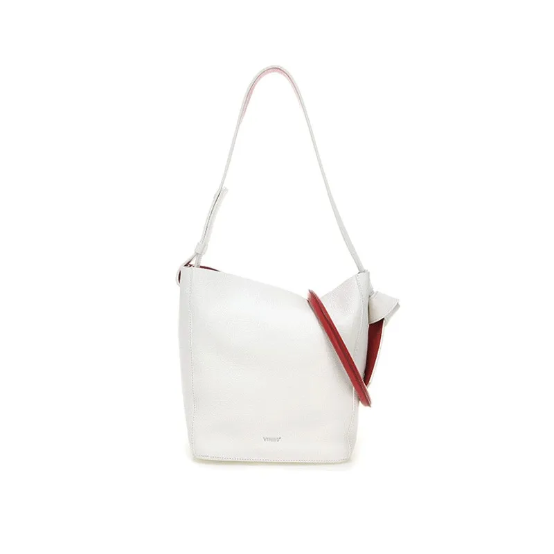 

Brand Designer Women's Single Shoulder Bag All-match Large Capacity Bucket Bag Female Fashion Handbag Big Ring Decoration