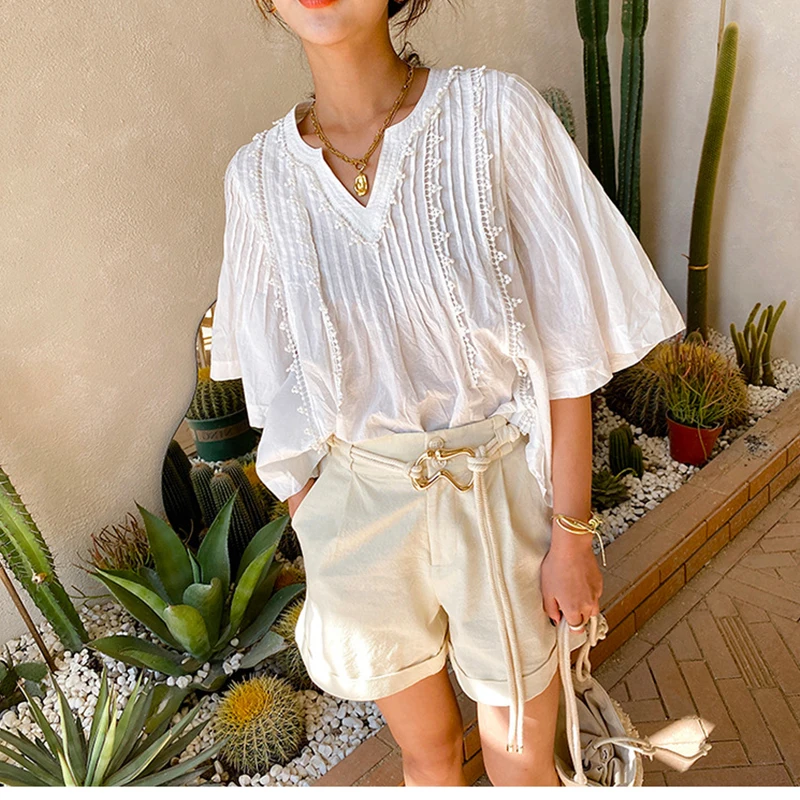 

Женская Однотонная футболка, летние повседневные свободные женские топы с коротким рукавом и V-образным вырезом, базовая футболка для отдых...