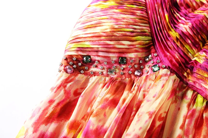 Женское богемное пляжное платье привлекательное шелковое длинное на бретелях