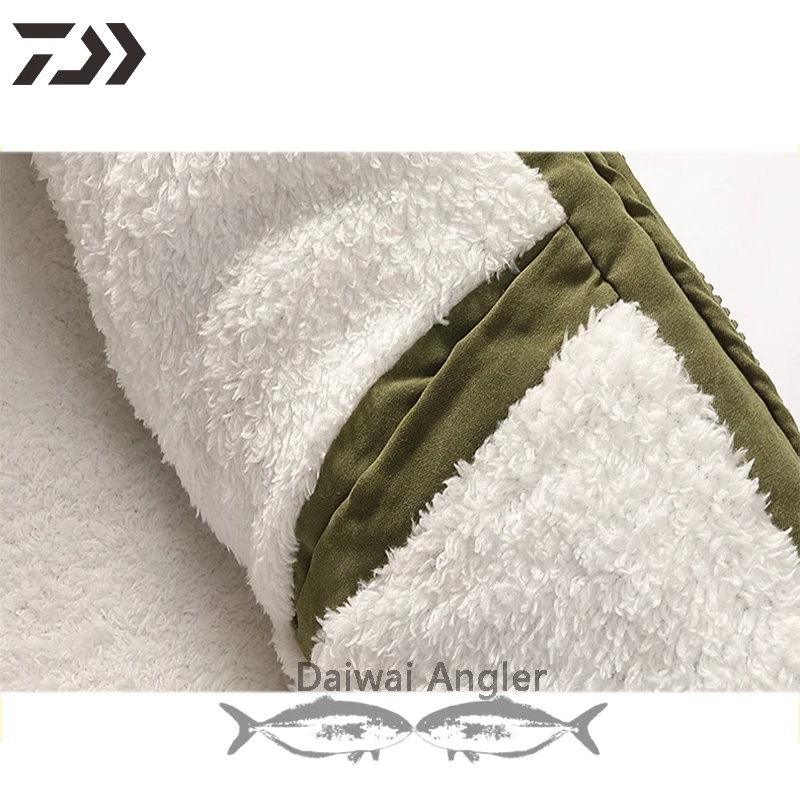 Daiwa Thick Cotton Fishing Jacket Men Windproof Thermal Hiking Fish Clothes Print Hooded Zipper Camping Outdoor Clothing