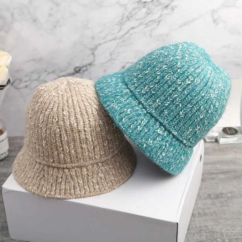 

Шапка вязаная женская, зимняя, однотонная, в европейском стиле