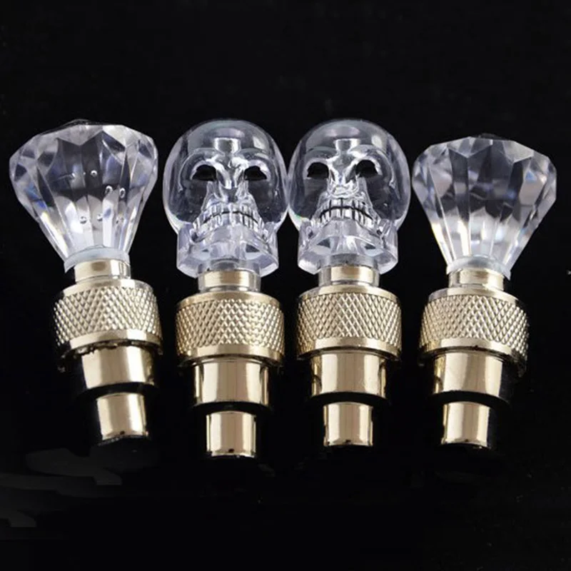 Велосипедный клапан стволовых светодиодный движения красочный Алмазный Череп