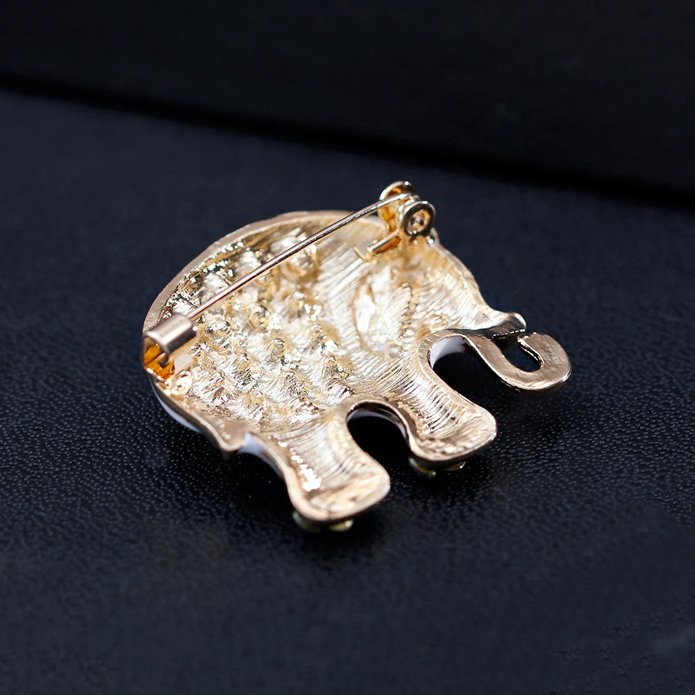 Брошь в форме белого слона с кристаллами | Украшения и аксессуары