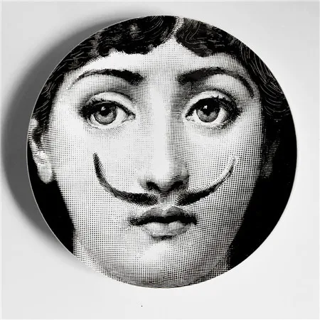 30 Fornasetti черно-белая иллюстрационная тарелка, настенная тарелка, домашний декор для отеля, человеческое лицо, керамическая посуда для декора стен - Цвет: 30