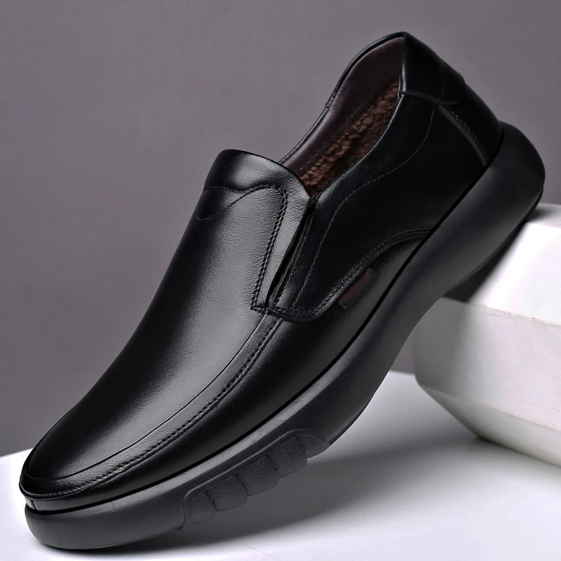 

2021 Witer Men's Genuine Leather Shoes 38-47 Head Leather Soft Anti-slip Loafers Shoes Man Casual Leather Winter Warm Shoes