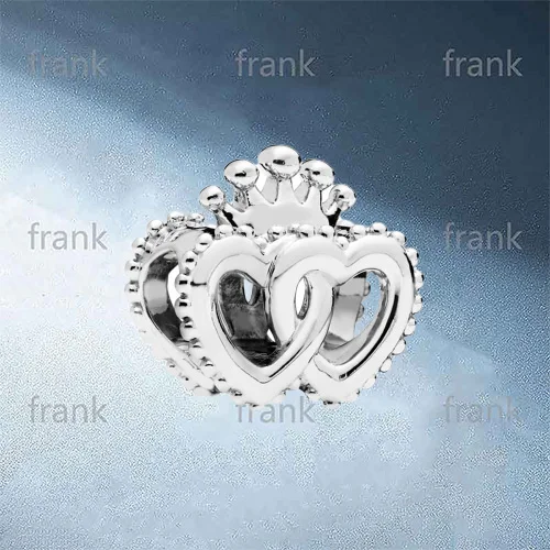 

797670 Interlocked Crown Hearts Charm