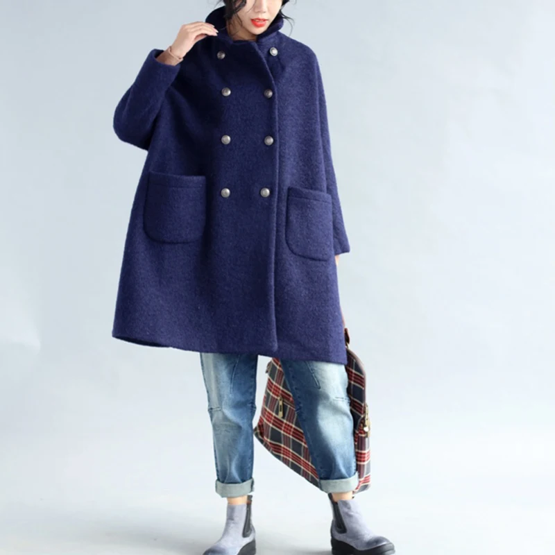 Женская ветровка длинная большого размера из смесовой шерсти на осень и