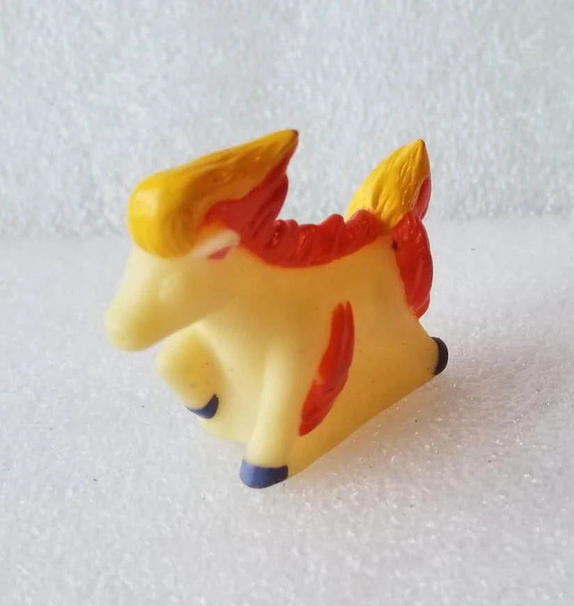 

TOMY Pokemon Action Figure Refers To The Humanoid Finger Puppet Ex Cashapou Candytoy Ponyta Rare Out-of-print Model Toy