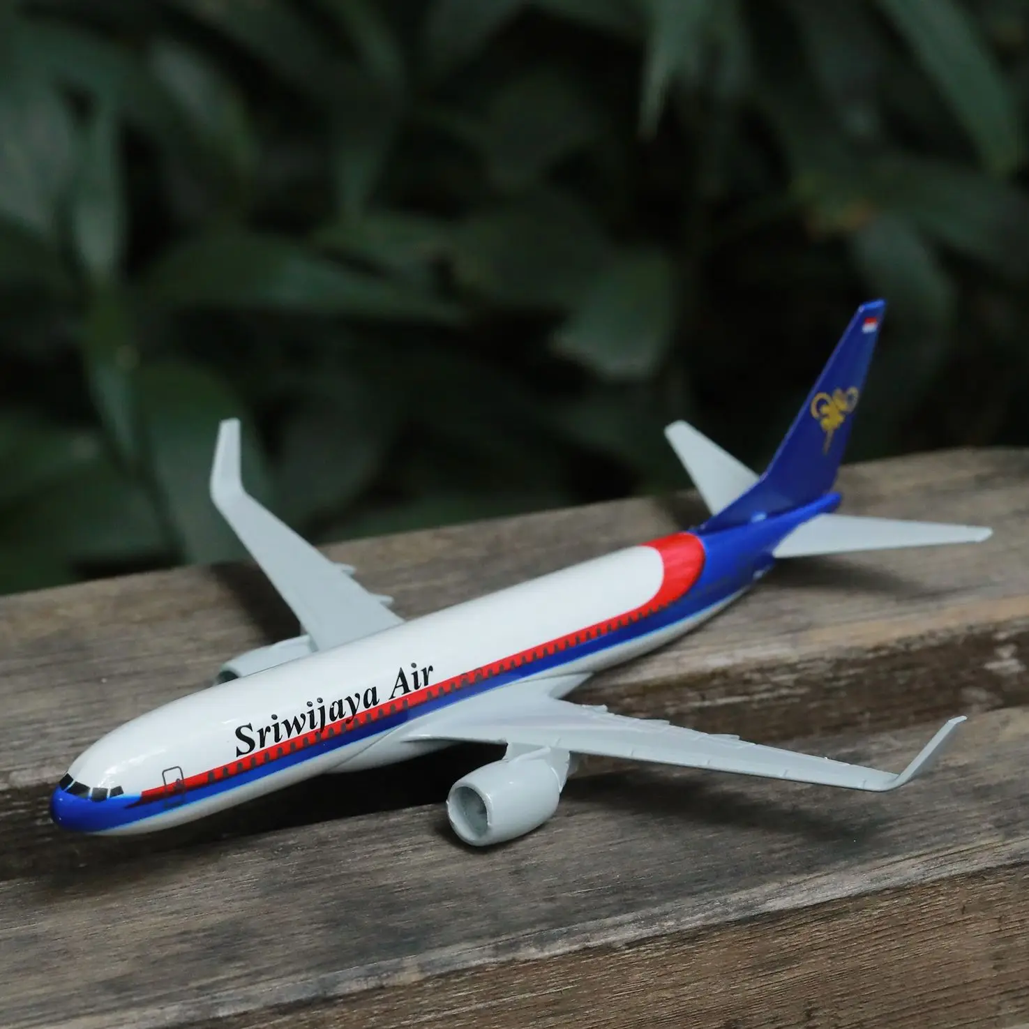 

Indonesian Sriwijaya Airlines Boeing 737 Aircraft Model 6" Metal Airplane Diecast Mini Moto Collection Eduactional Toys