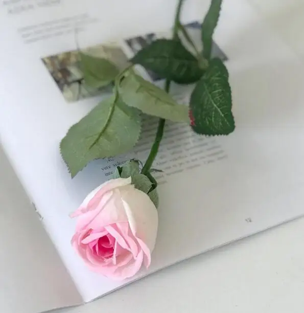 white pink rose 20 шт./лот! торговля настоящие касания фетровые цветы искусственные розовые бутоны латексные розы свадебные декоративные цветы искусственные розы - Цвет: white pink rose