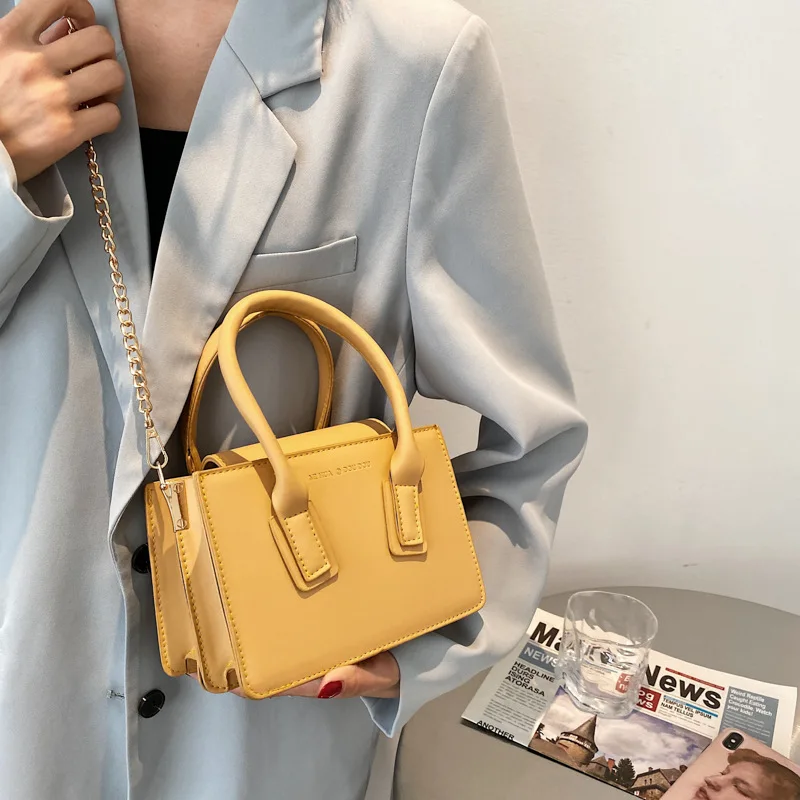 

Small Designer Women's Black Bag Simple Retro Crossbody Bags Luxury Pu Leather Female Handbags Pure Color Bucket Shoulder Bags