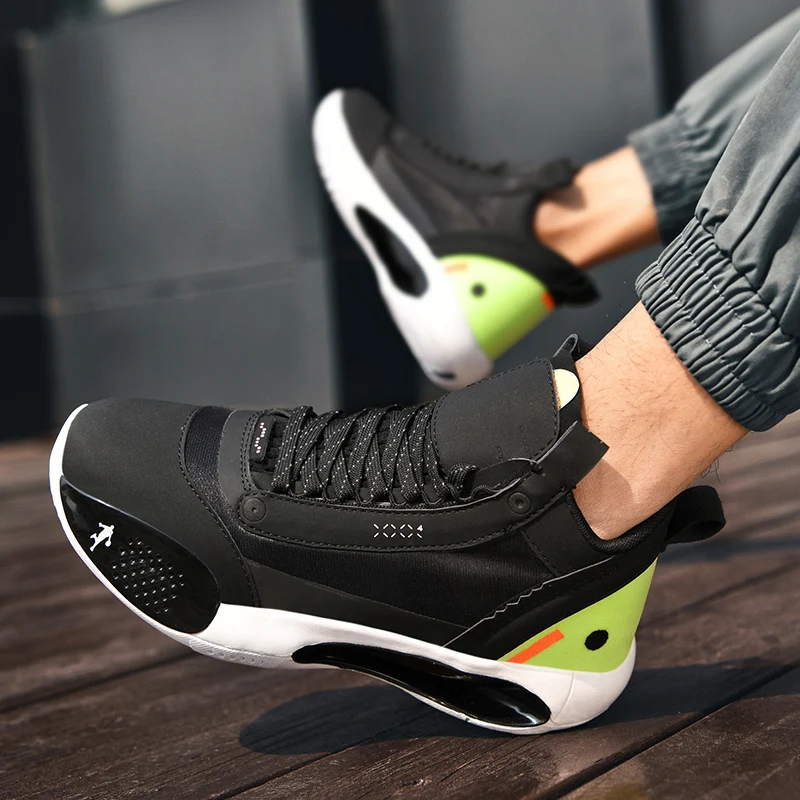 

New Men's Sports Shoes Spring Casual Shoes Summer Breathable Mesh Men Tenis Air Black Leather Tennis Men's