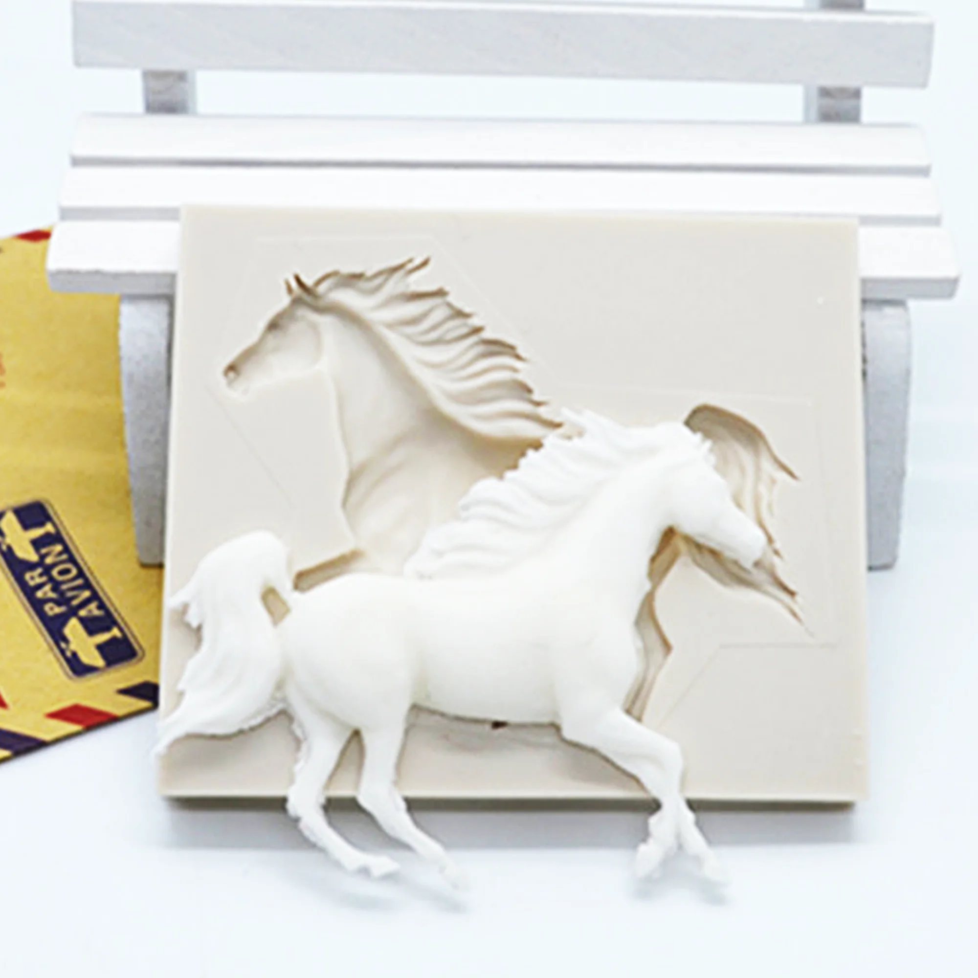 Luyou 1 шт. 3D силиконовые формы лошадь смолы шоколада Fondant (сахарная) для сахара