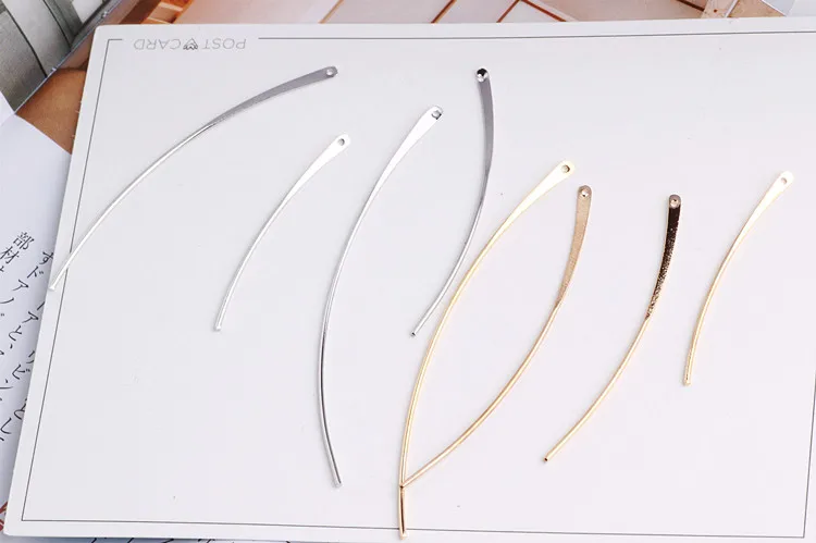 Серьги клипсы с медными подвесками в виде ивы| |