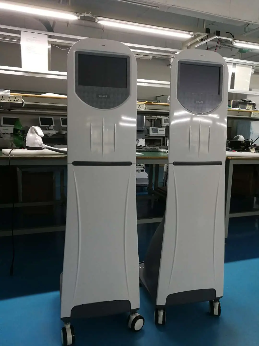 

Velashape V3 Shape Roller Vacuum Fast Body Slimming Weight Loss Skin Tightening Beauty Machine