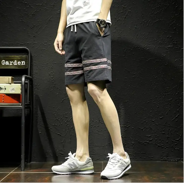 

2019 Summer casual shorts men's cotton casual trousers men's sport trousers beach trousers men's five-minute