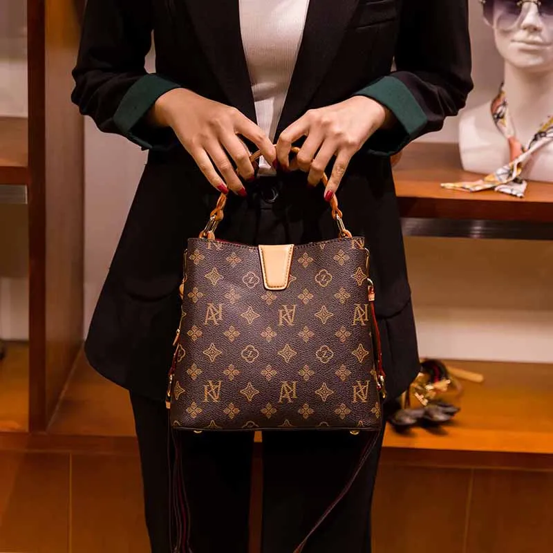 

Genuine Leather Women Totes 2021 New Fashion Larger Capacity Print Bags Ladies Designer Purses and Handbags Sac Luxe Femme Cc