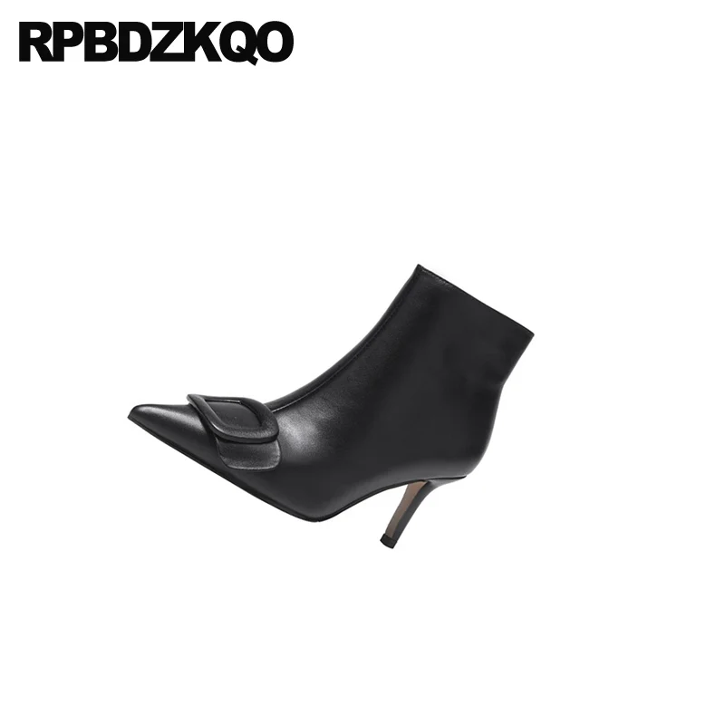 С боковой молнией сапоги на ремешках Цвет Черный Сезон осень 2021 Ботильоны